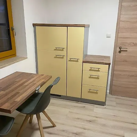 Berghaeusl:bergbach Appartement Bischofswiesen